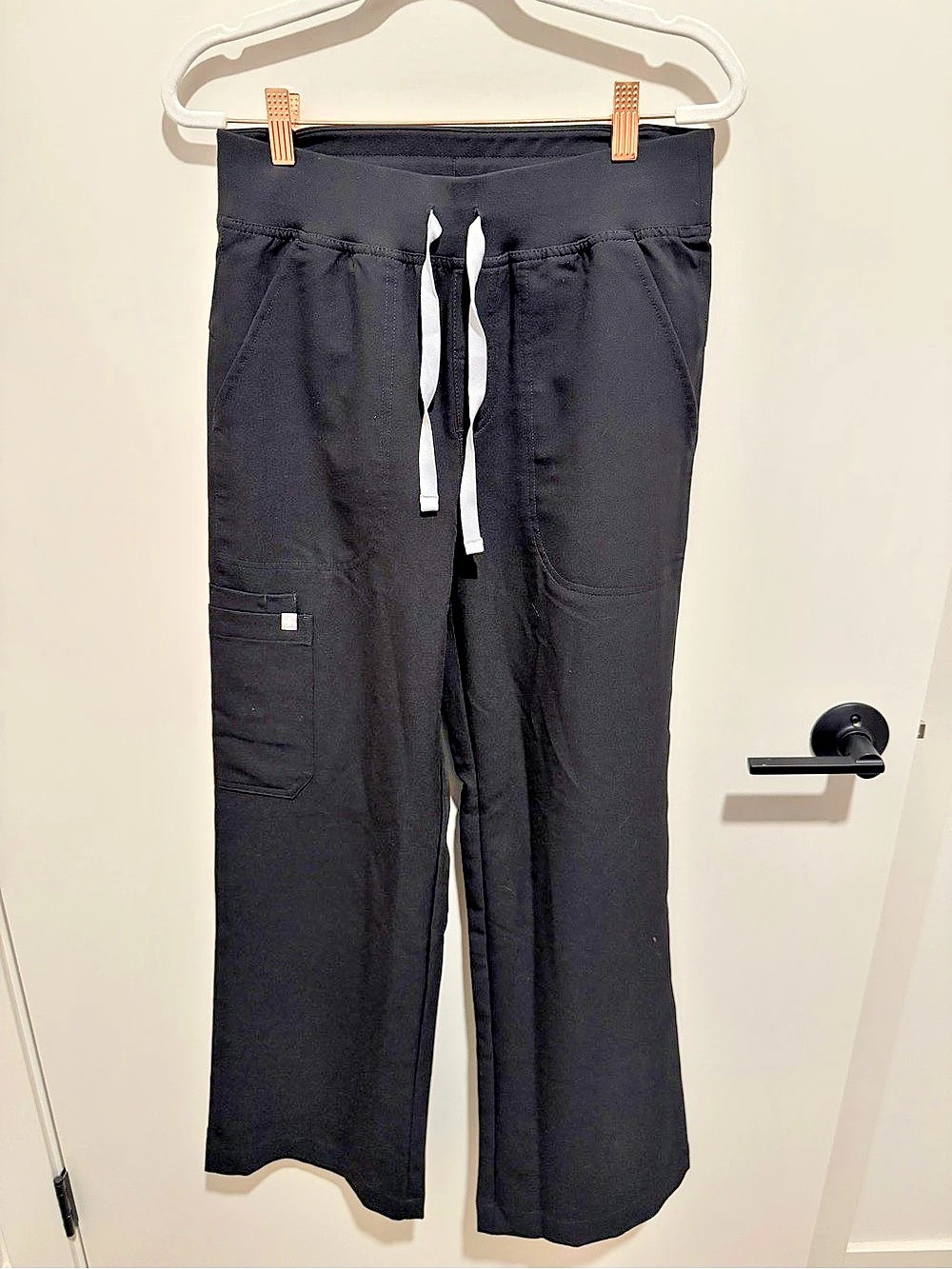 FIGS Isabel scrub pant NWT